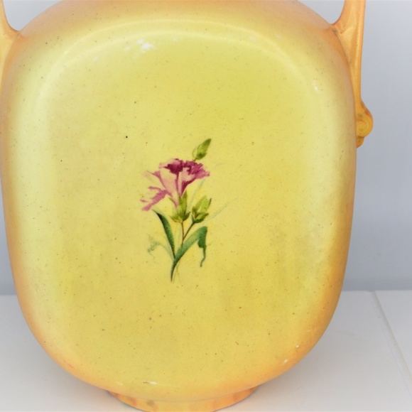 Vintage Art Deco Vase - Picture 4 of 7